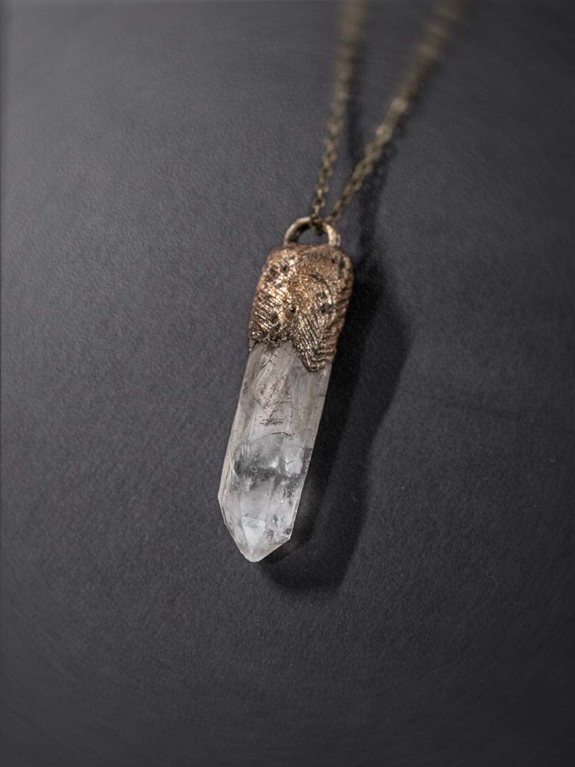 PRESENCE ~Necklace with clear quartz tip