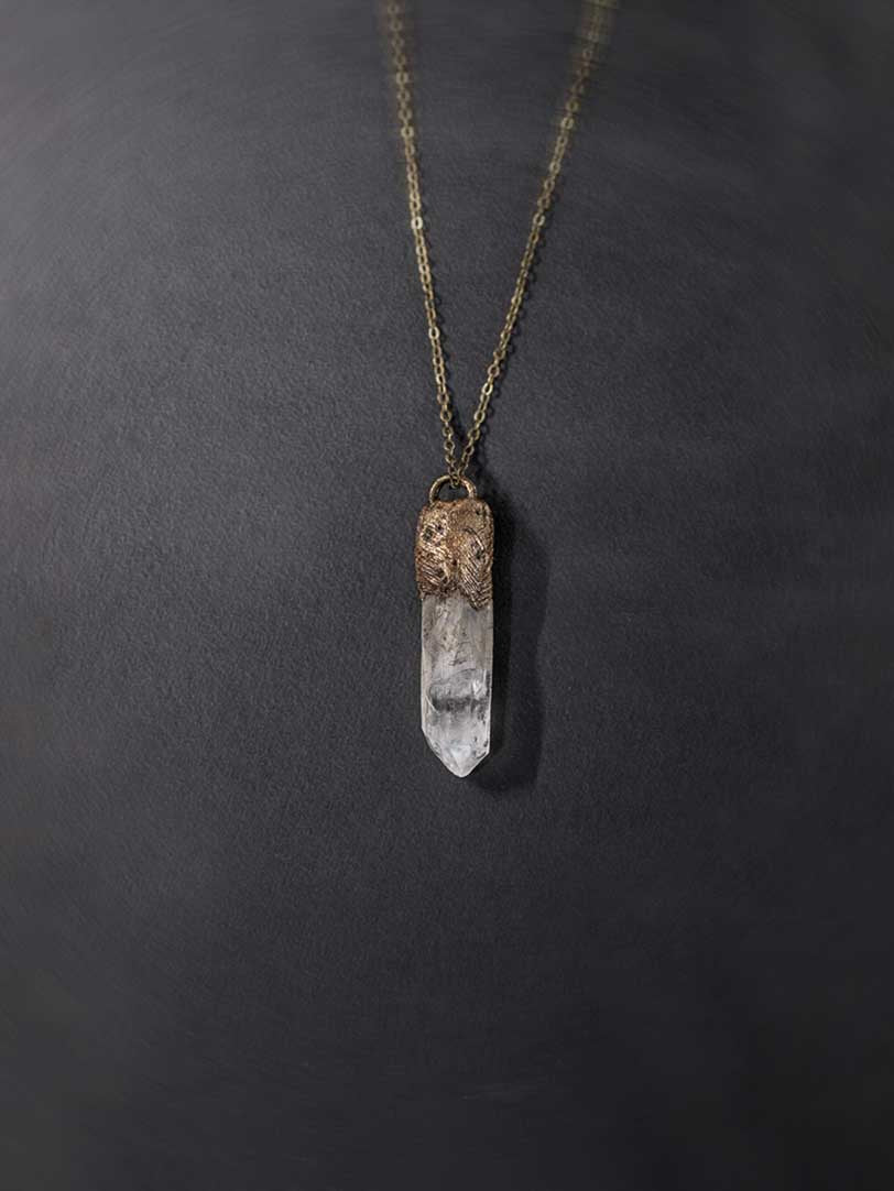 PRESENCE ~Necklace with clear quartz tip